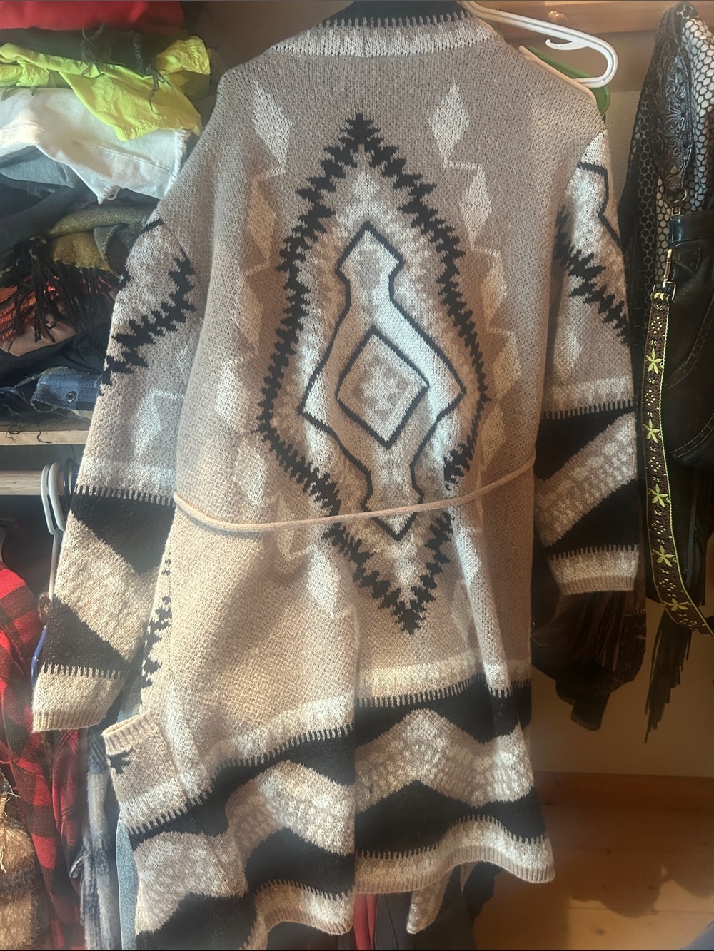 Cozy Aztec Open-Front Cardigan Sweater - Beige & Black-NWOT - Picture 7 of 7
